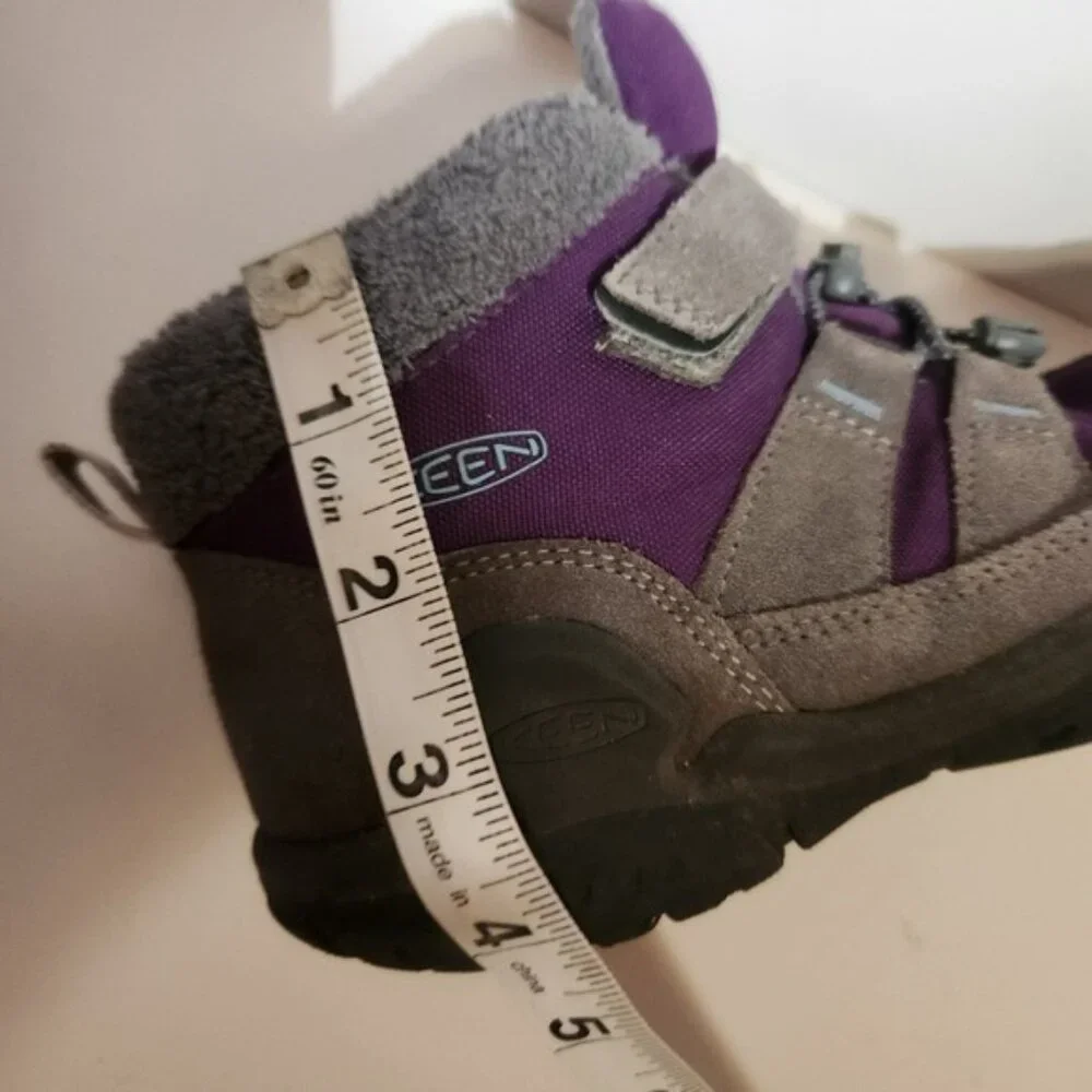 KEEN‎ Purple Gray Winter Snow Boots Kids Size 2 Waterproof Insulated Hook Loop